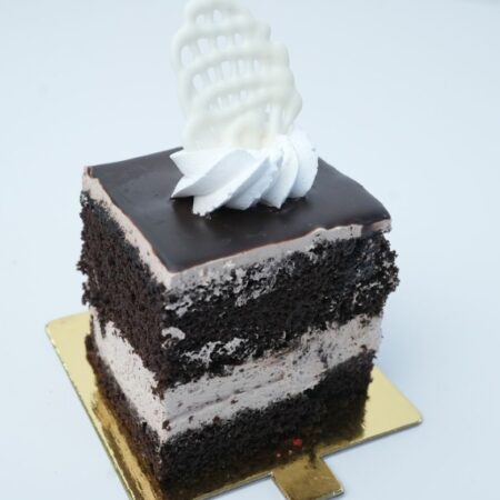 Chocolate Slice Cake | كيكة شوكولاتة