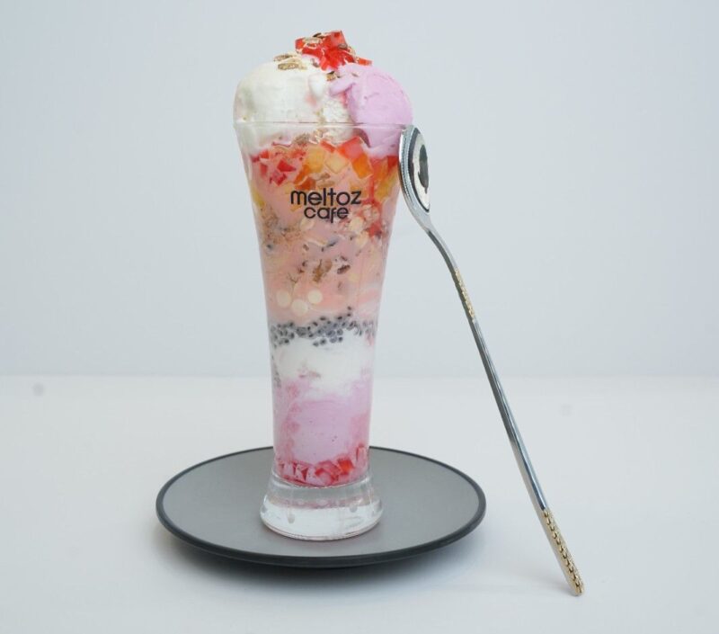 Strawberry Falooda | فالودة فراولة