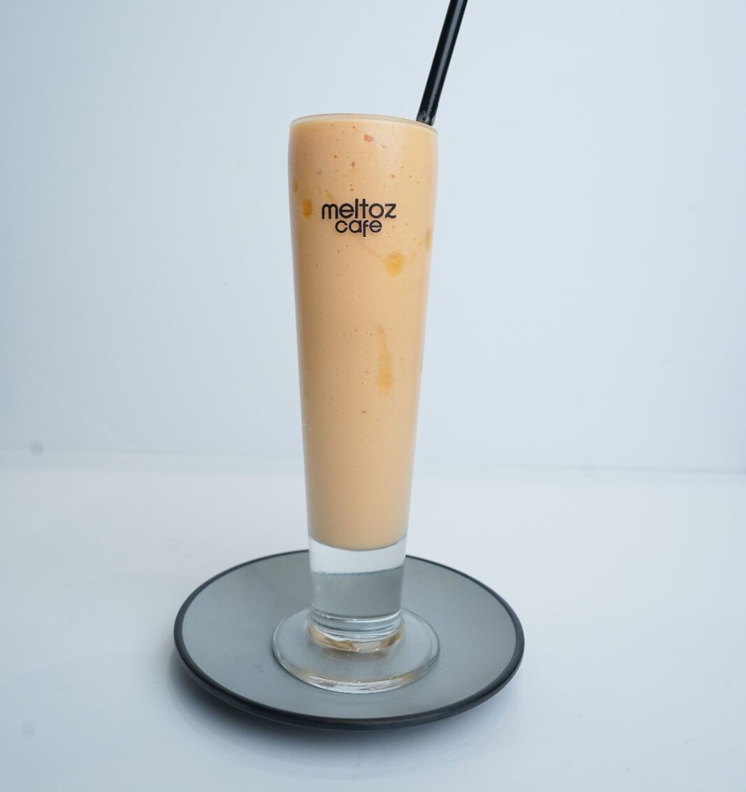 Banana Peanut Shake | شيك موز وفول سوداني