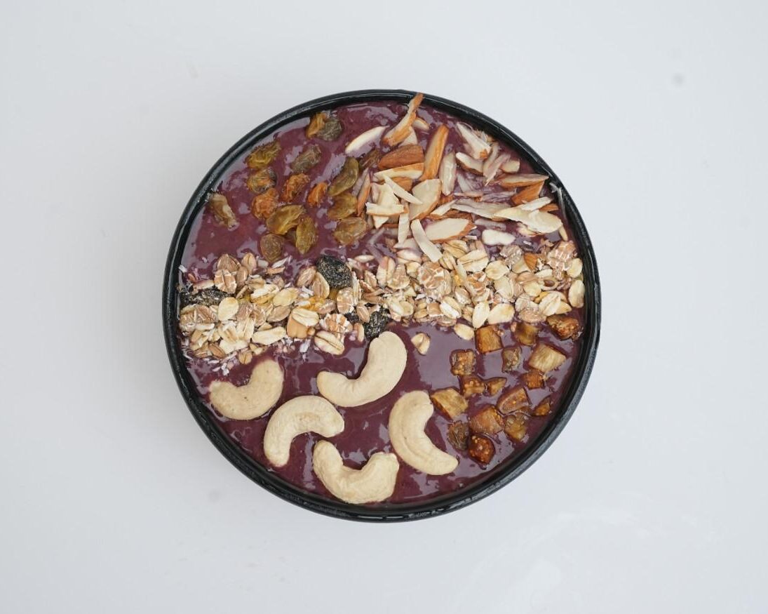 Acai Dry Fruit Bowl | وعاء آساي بالفواكه المجففة