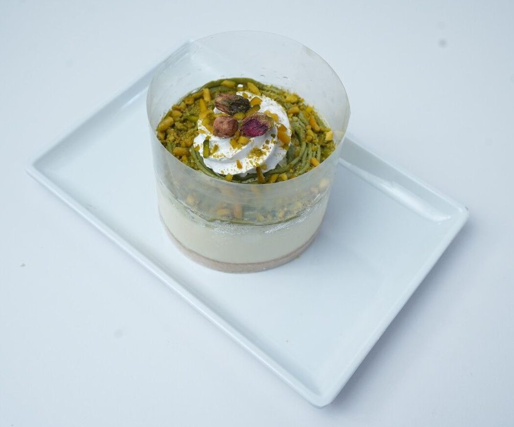 Pistachio Cheese Cake | تشيز كيك بالفستق