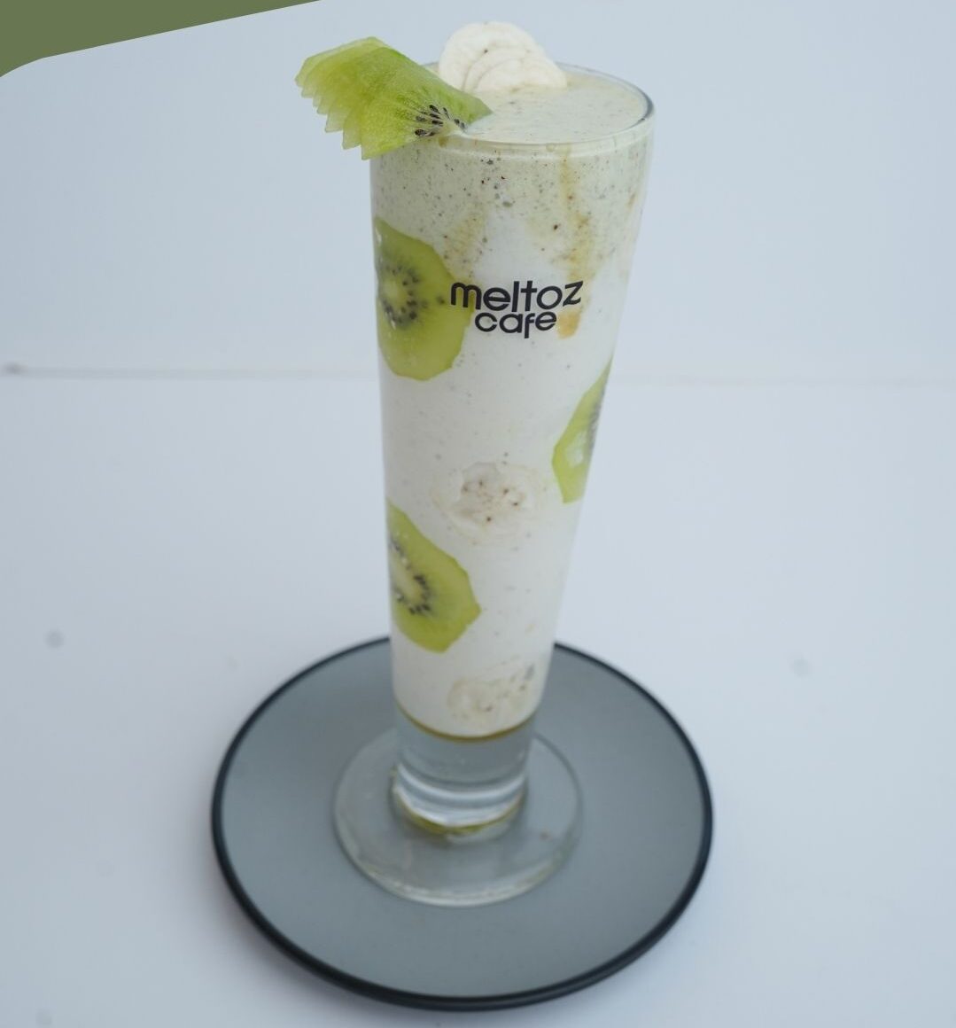Kiwi Banana Tango Shake | شيك كيوي وموز تانجو