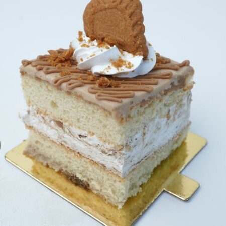 Lotus Slice Cake | كيكة لوتس