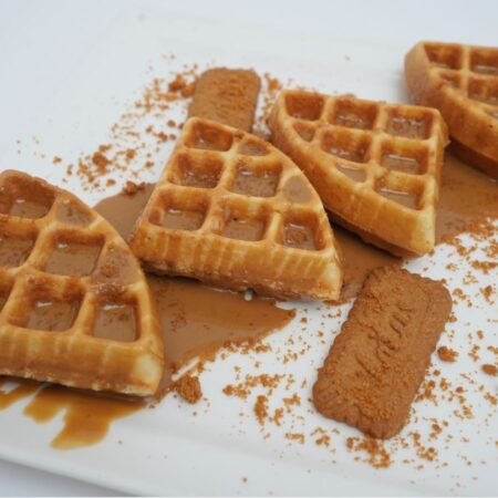 Lotus Waffles | وافل لوتس
