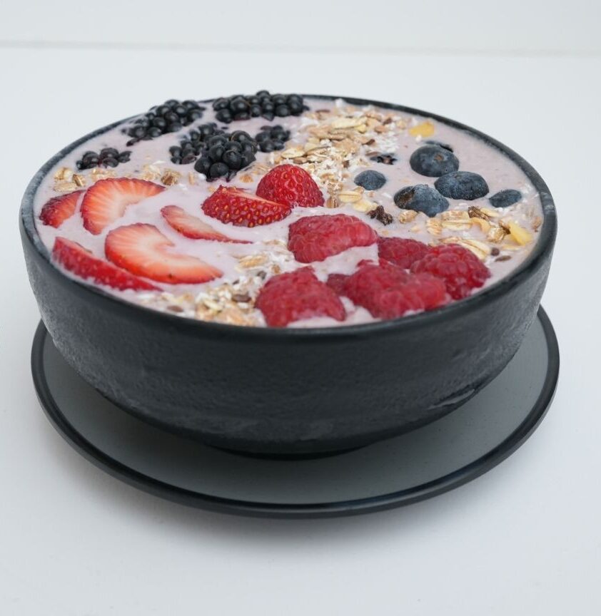 Mixed Berry Bowl | وعاء توت مشكل