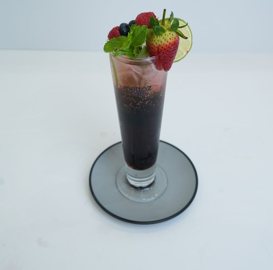 Mixed Berry Mojito | موهيتو توت مشكل