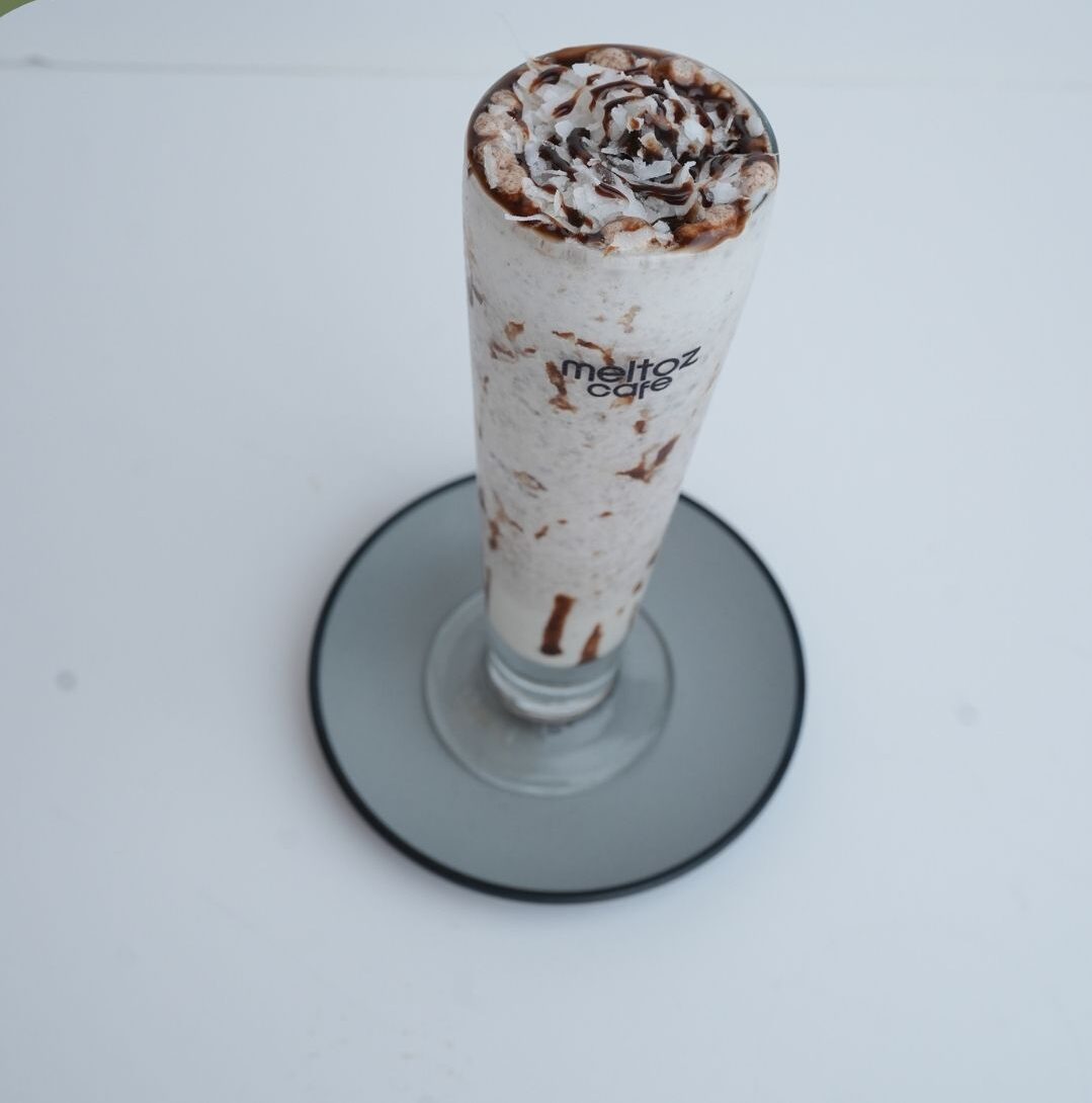 Tender Chocolate Shake | شيك جوز الهند بالشوكولاتة