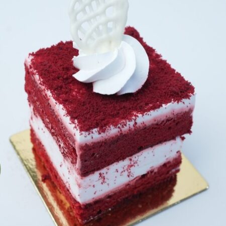 Velvet Slice Cake | كيكة ريد فيلفت